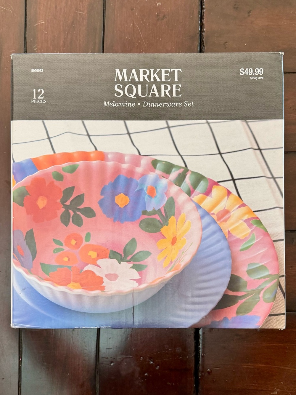 Market Square Set of Floral Melamine Dishes- Brand New - Picture 2 of 4